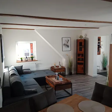 Apartment Stadtnah An Der Foerde 57 01 *